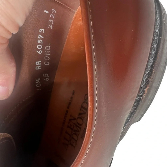 Allen Edmonds Baroque oxfords in great condition size 10.5 - Picture 3 of 9